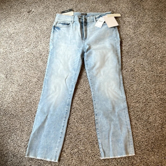 NWT DL1961 Mara Instasculpt Ankle Straight Leg, Size 30 - Picture 5 of 7